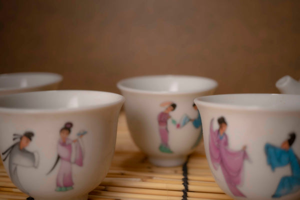 Yixing Tea Pot Set - Lady and Man