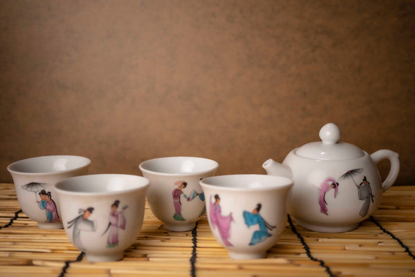 Yixing Tea Pot Set - Lady and Man