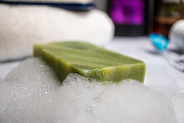 A picture of White Tea Mint Soap bar from Red Moon Tea.